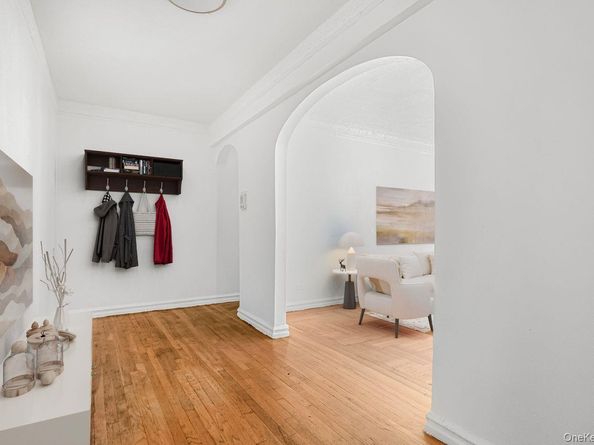 43-01 46th Street 1J, Sunnyside NY 11104