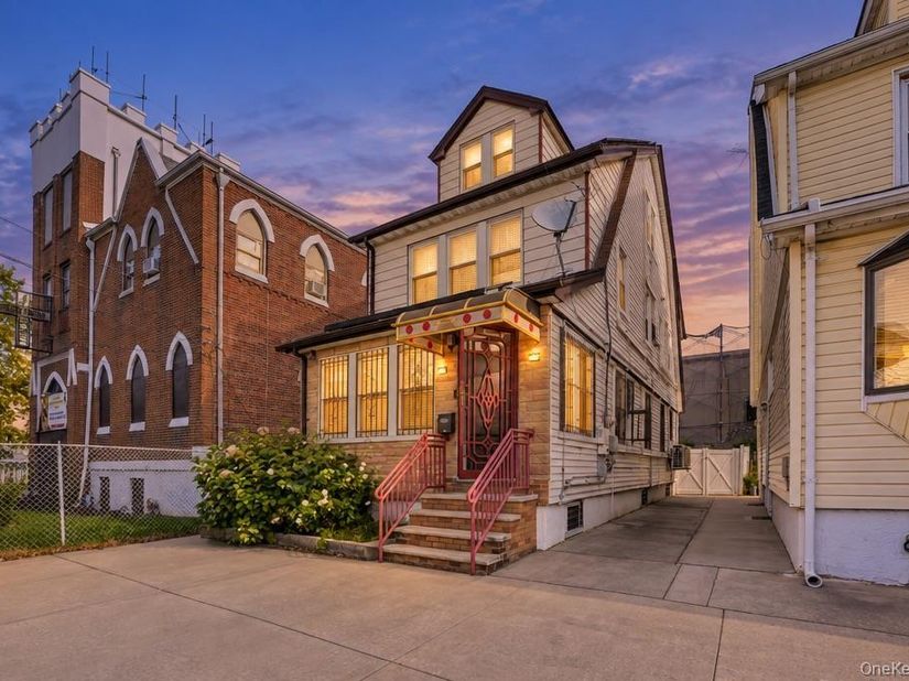 10931 135th Street, South Ozone Park NY 11420