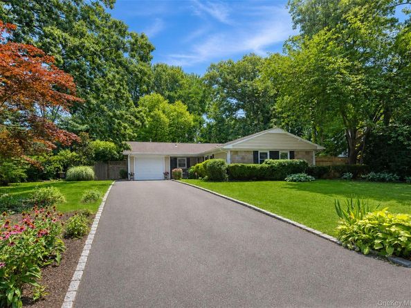 19 Pennaquid Road, Coram NY 11727