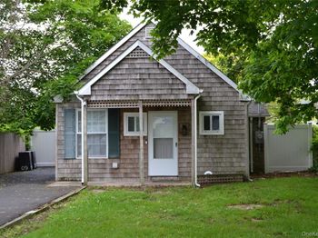 60 Huguenot Drive