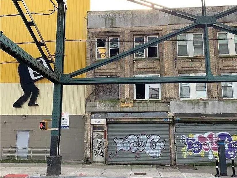 119-22 Jamaica Avenue, Jamaica NY 11418
