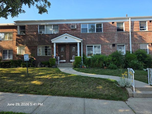 19607 Dunton Ave 1C, Holliswood NY 11423
