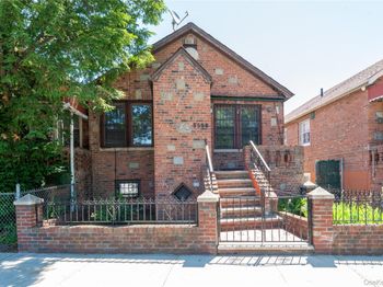 5569 Kings Highway