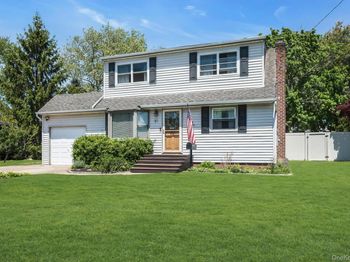 57 Wantagh Avenue