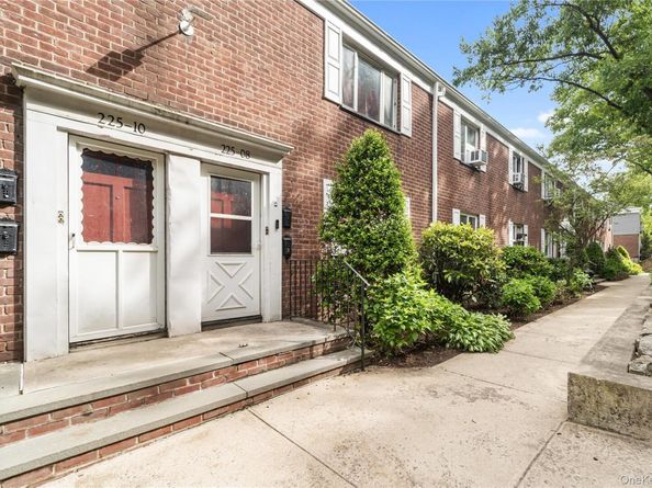 225-08 Stronghurst Avenue Upper, Queens Village NY 11427