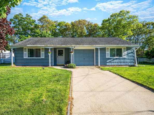22 Anne Drive, Selden NY 11784