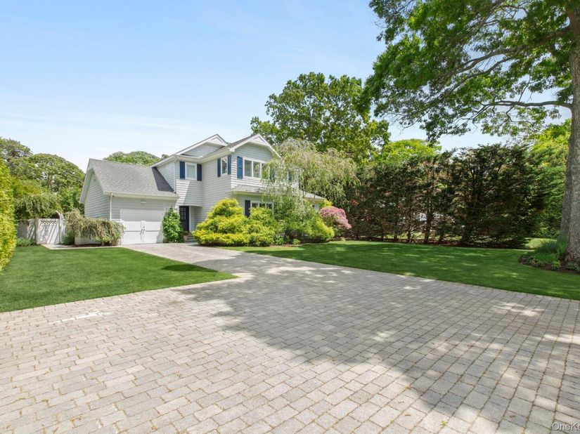 90 Rogers Avenue, Westhampton Beach NY 11978