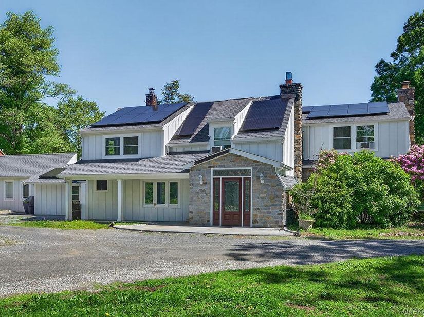 51 Pinesbridge Road, Ossining NY 10562