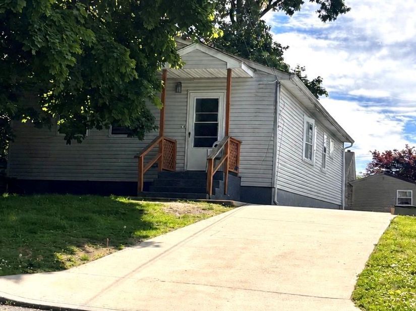 154 N 26th Street, Wyandanch NY 11798