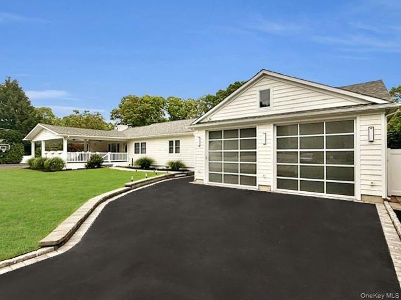42 Revilo Avenue, Shirley NY 11967