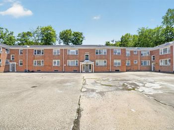 205 W Post Road