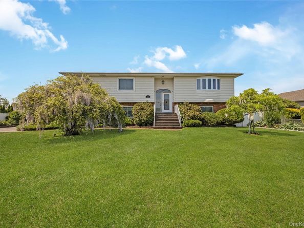 1540 7th Street, West Babylon NY 11704