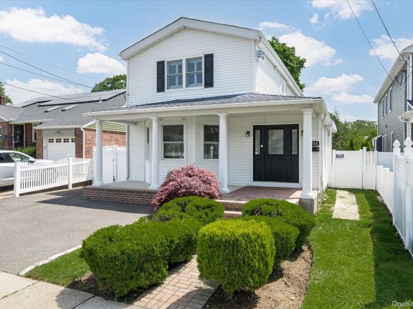 1735 Washington Avenue, Seaford NY 11783