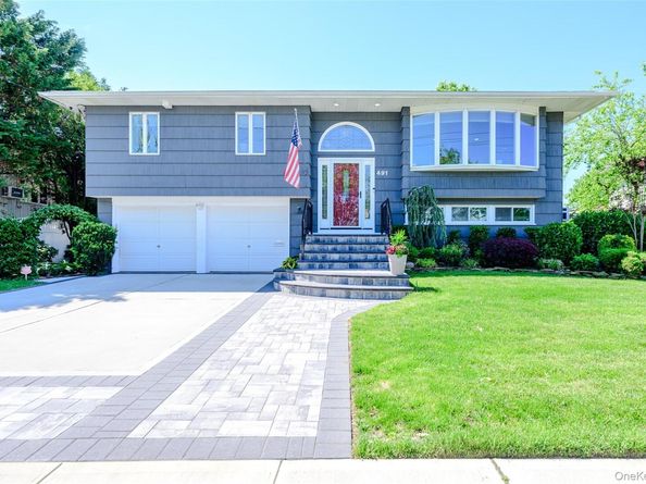 491 Bunker Drive, Oceanside NY 11572