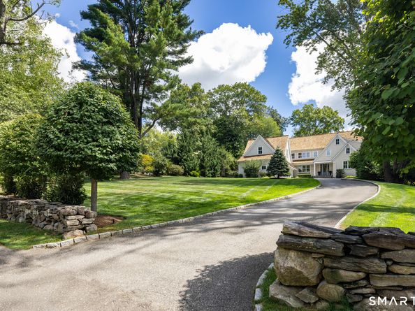 49 Hillspoint Road, Westport CT 06880