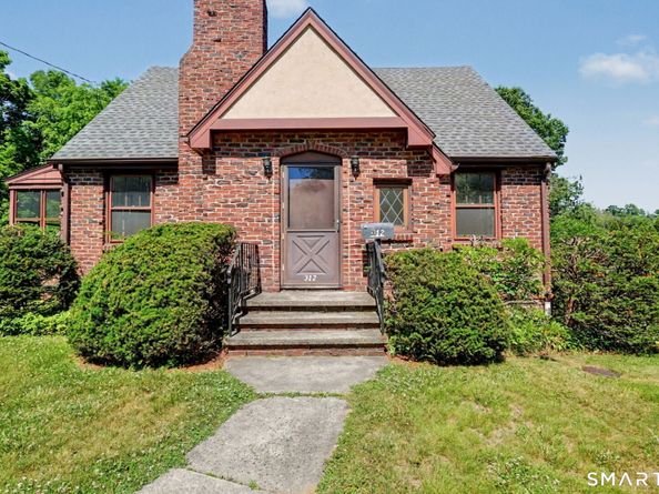 312 Bennett Street, Fairfield CT 06825