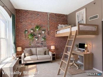 83 Washington Street