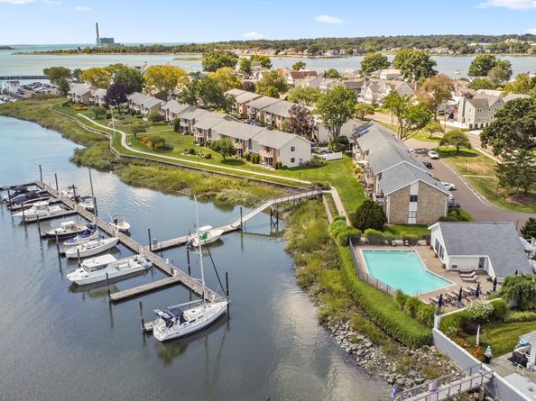 199 Gregory Boulevard APT D2, Norwalk CT 06855