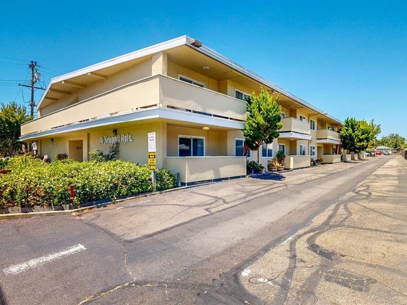 2615 Marina Boulevard, San Leandro CA 94577