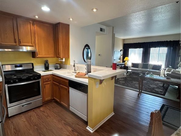 21245 Camelia 27, Lake Forest CA 92630