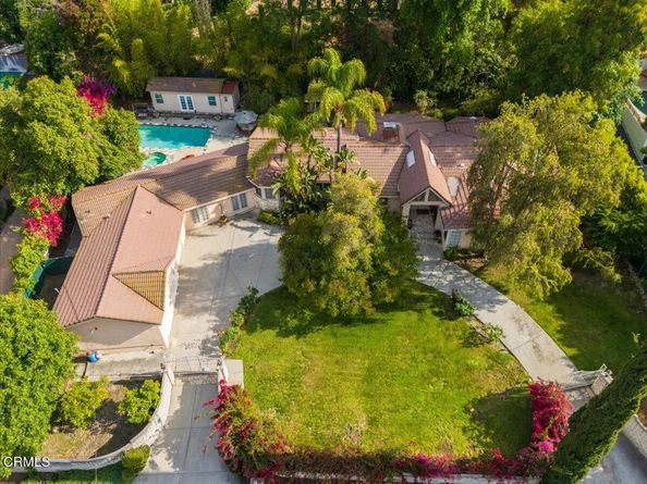 4959 Brewster Drive, Los Angeles CA 91356