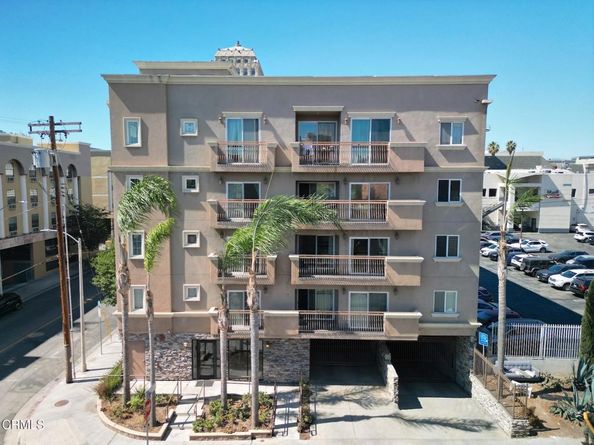 3855 Ingraham Street 204, Los Angeles CA 90005
