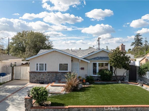 6229 Klump Avenue, North Hollywood CA 91606