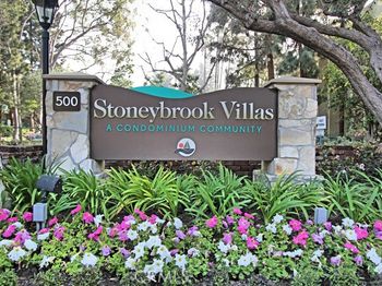 564 N Bellflower Boulevard