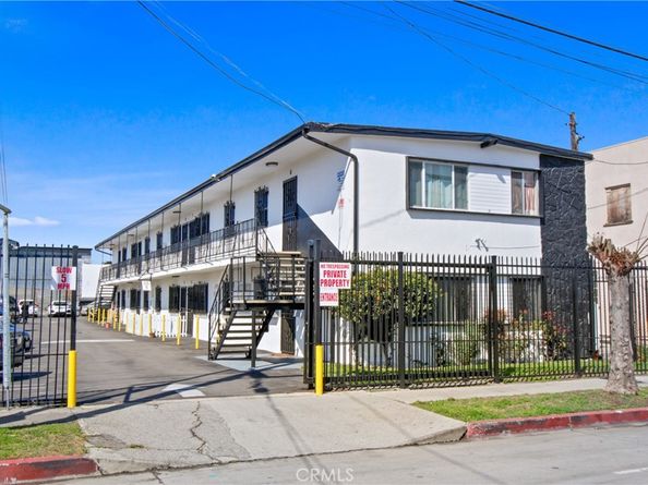 8711 Avalon, Los Angeles CA 90003