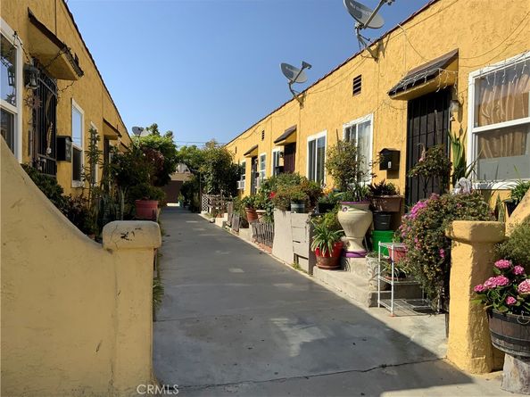 329 W Ross Place, Wilmington CA 90744