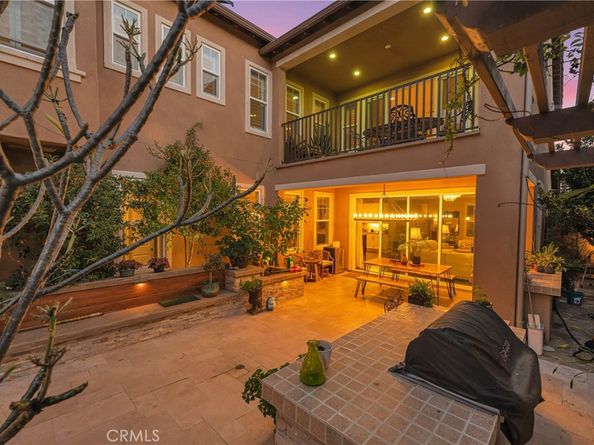 220 Barnes Road, Tustin CA 92782