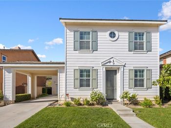 653 E Gardenia Drive