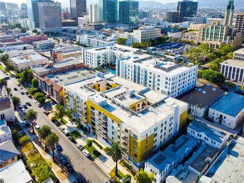 2939 Leeward Avenue #512