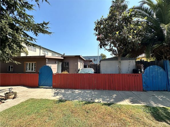 1753 16th Street, Santa Monica CA 90404