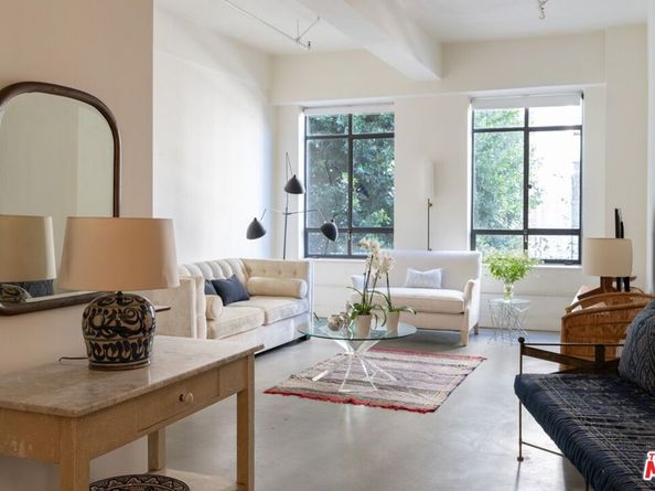 849 S Broadway 202, Los Angeles CA 90014