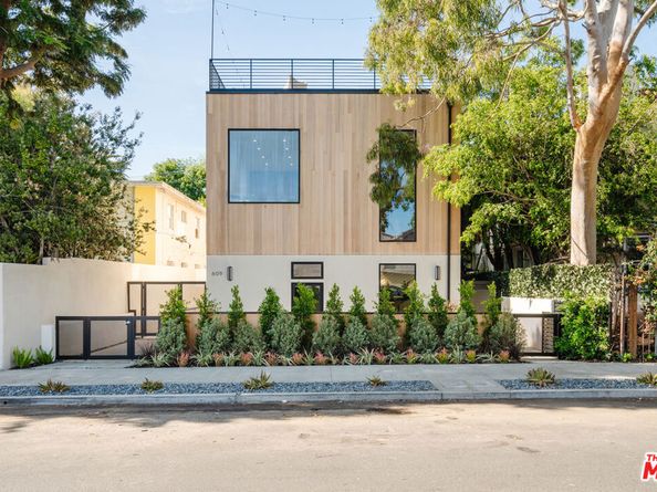 611 Broadway Street, Venice CA 90291