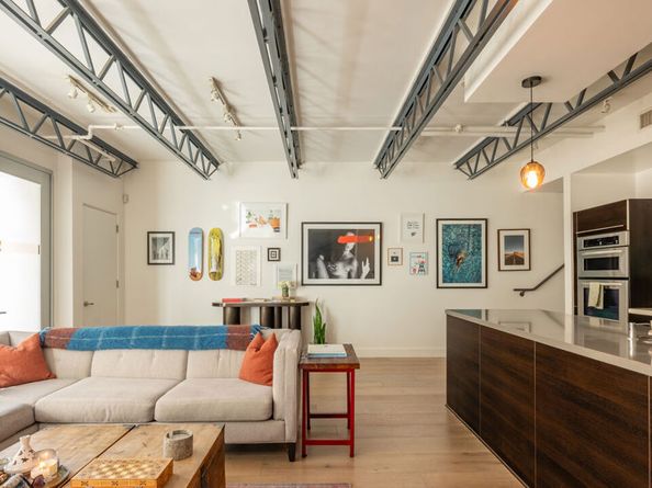 1250 N Harper Avenue 411, Los Angeles CA 90046