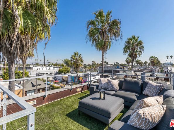 1212 Abbot Kinney Boulevard 1, Venice CA 90291