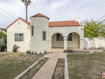 1025 E Garfield Avenue