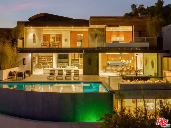 9410 Sierra Mar Place, Los Angeles CA 90069