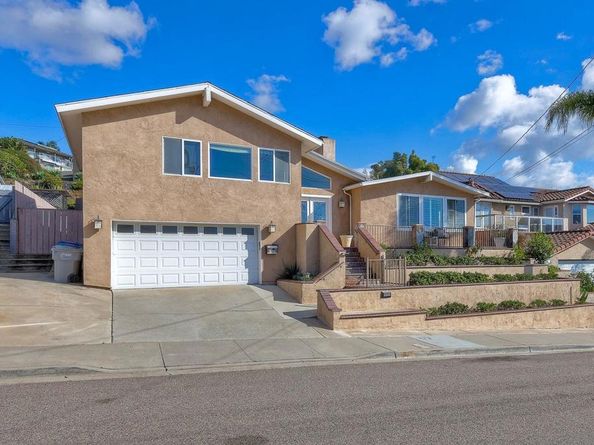 2935 Lloyd St, San Diego CA 92117