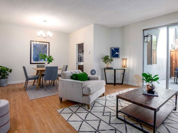 6150 Buckingham 107, Culver City CA 90230