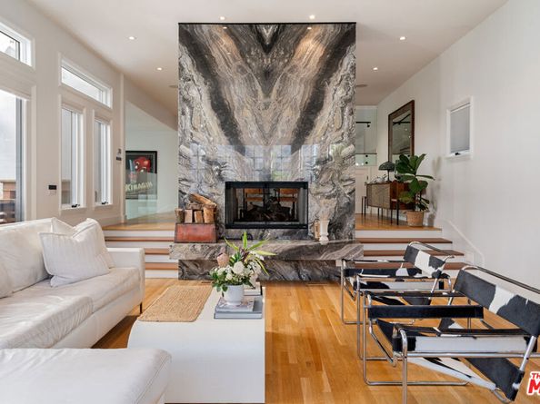 128 Roma Court, Marina Del Rey CA 90292