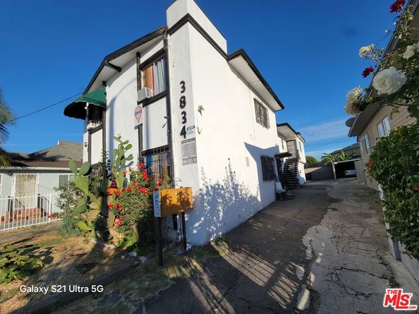 3834 Maple Avenue, Los Angeles CA 90011