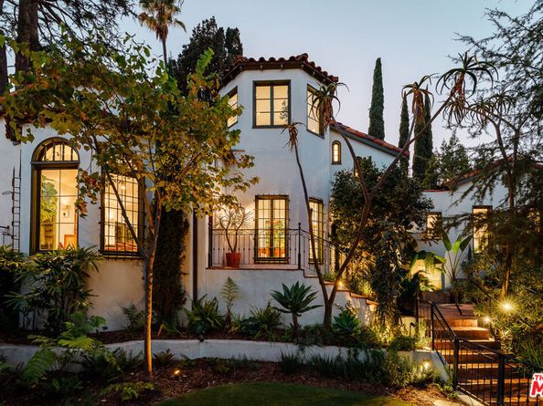 6823 Iris Circle, Los Angeles CA 90068
