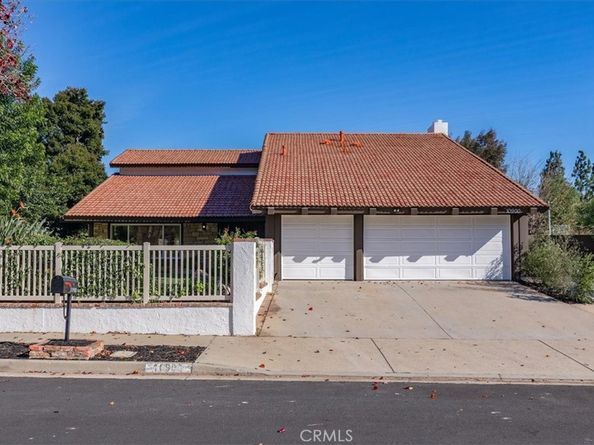 10900 Remmet Avenue, Chatsworth CA 91311