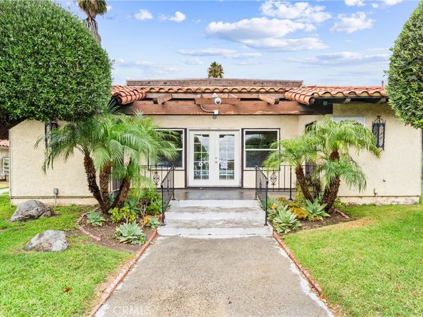 3927 W Mcfadden B, Santa Ana CA 92704