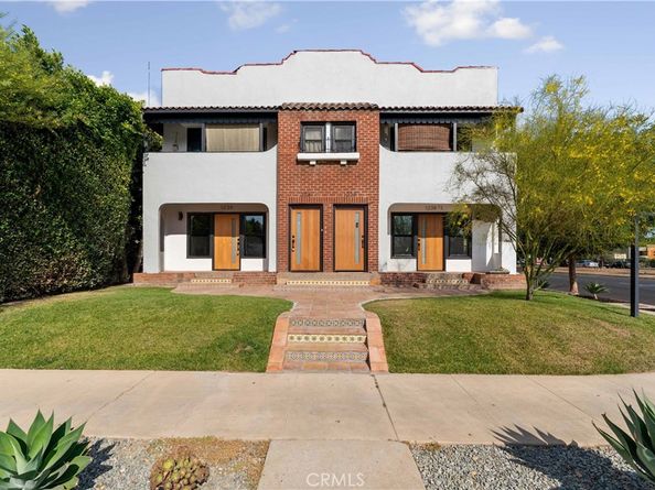 1236 S Cloverdale, Los Angeles CA 90019