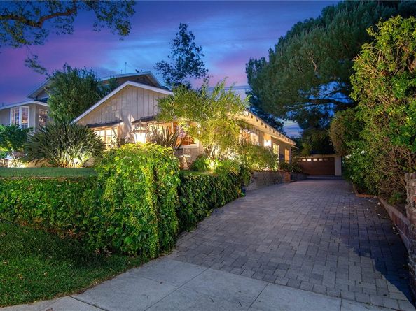 640 S Parish Place, Burbank CA 91506