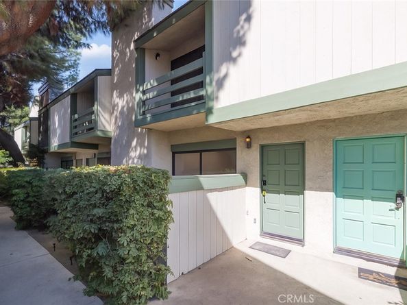 7550 Zombar 11, Van Nuys CA 91406